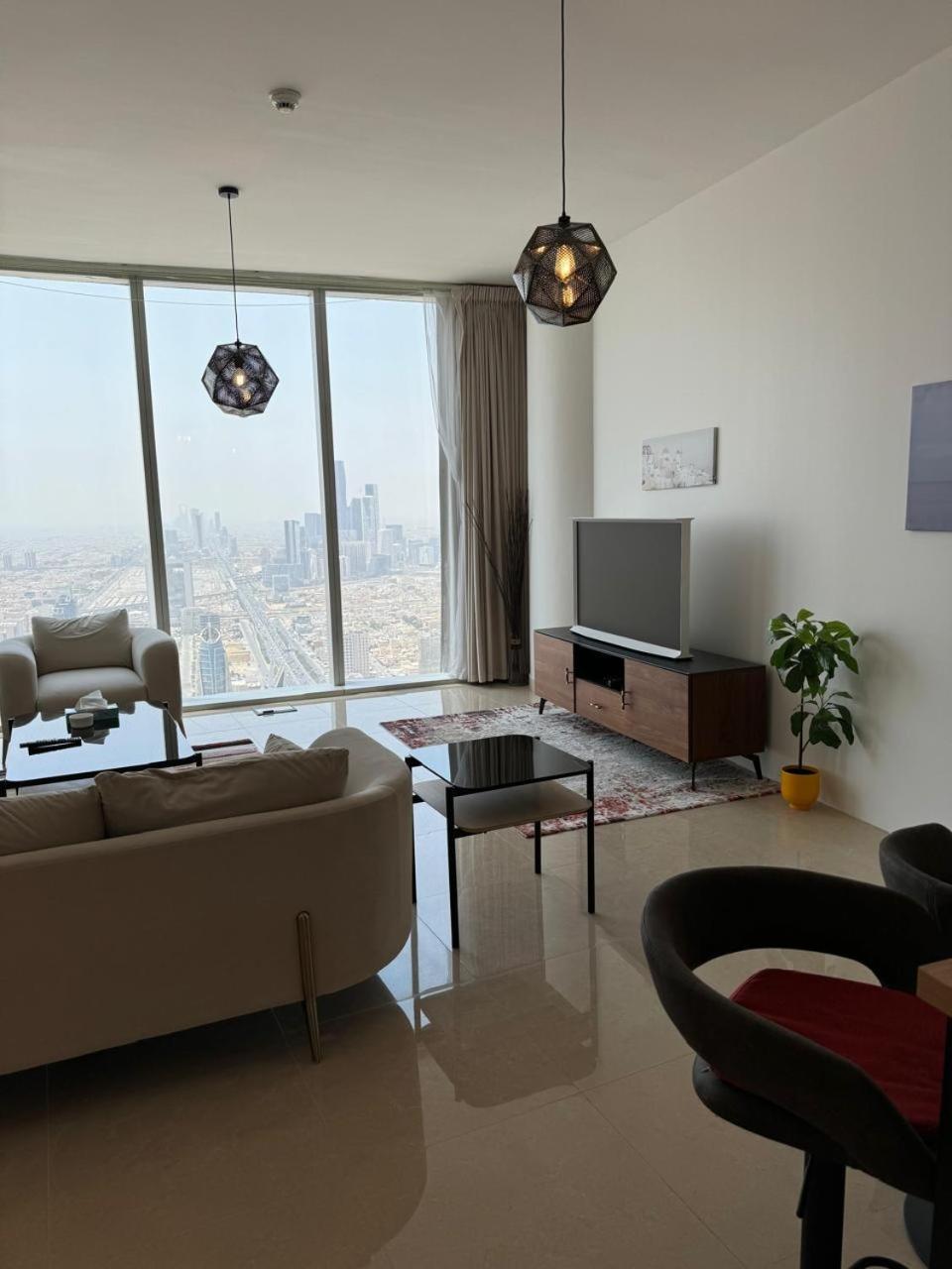 1bedroom 54th Floor Rafal Tower Apartment