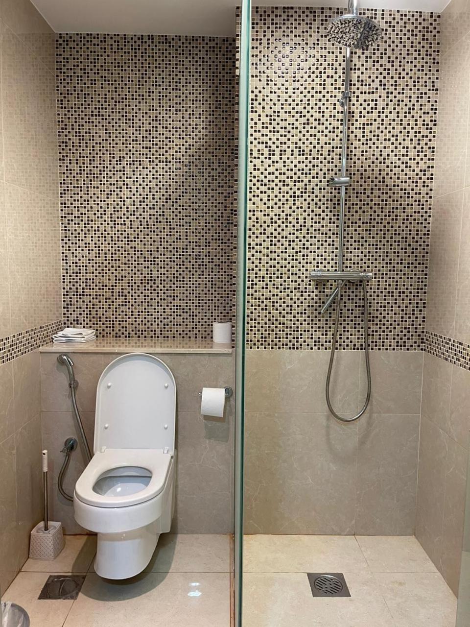 1bedroom 54th Floor Rafal Tower Apartment